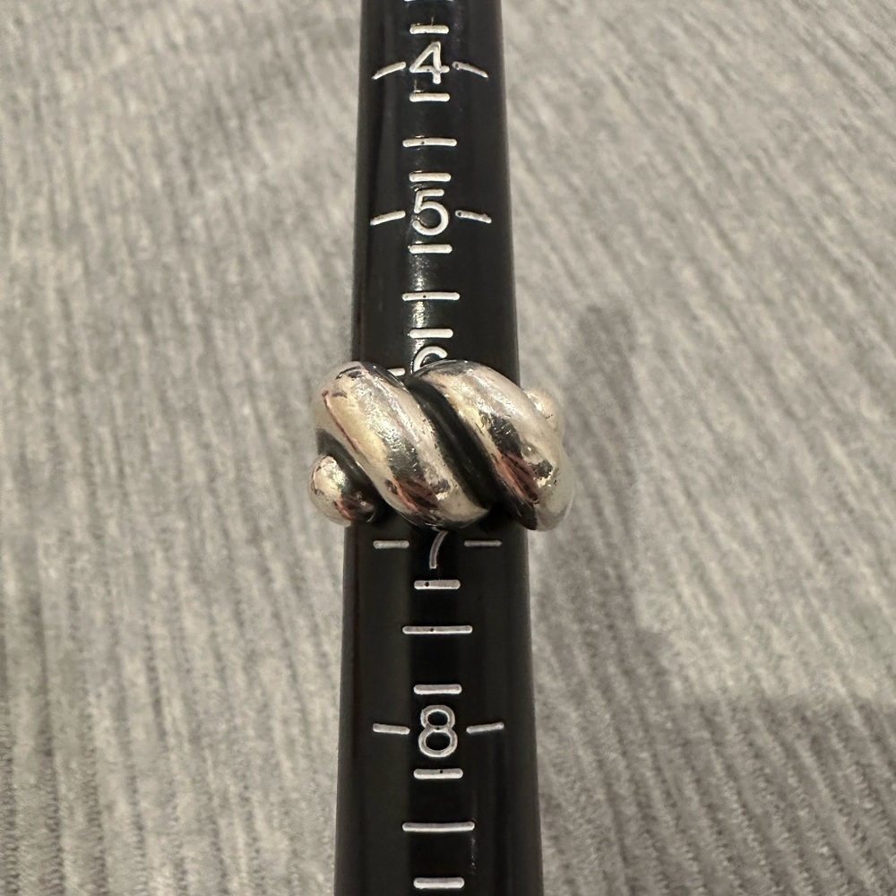 James Avery sisterhood Ring, size 6.75